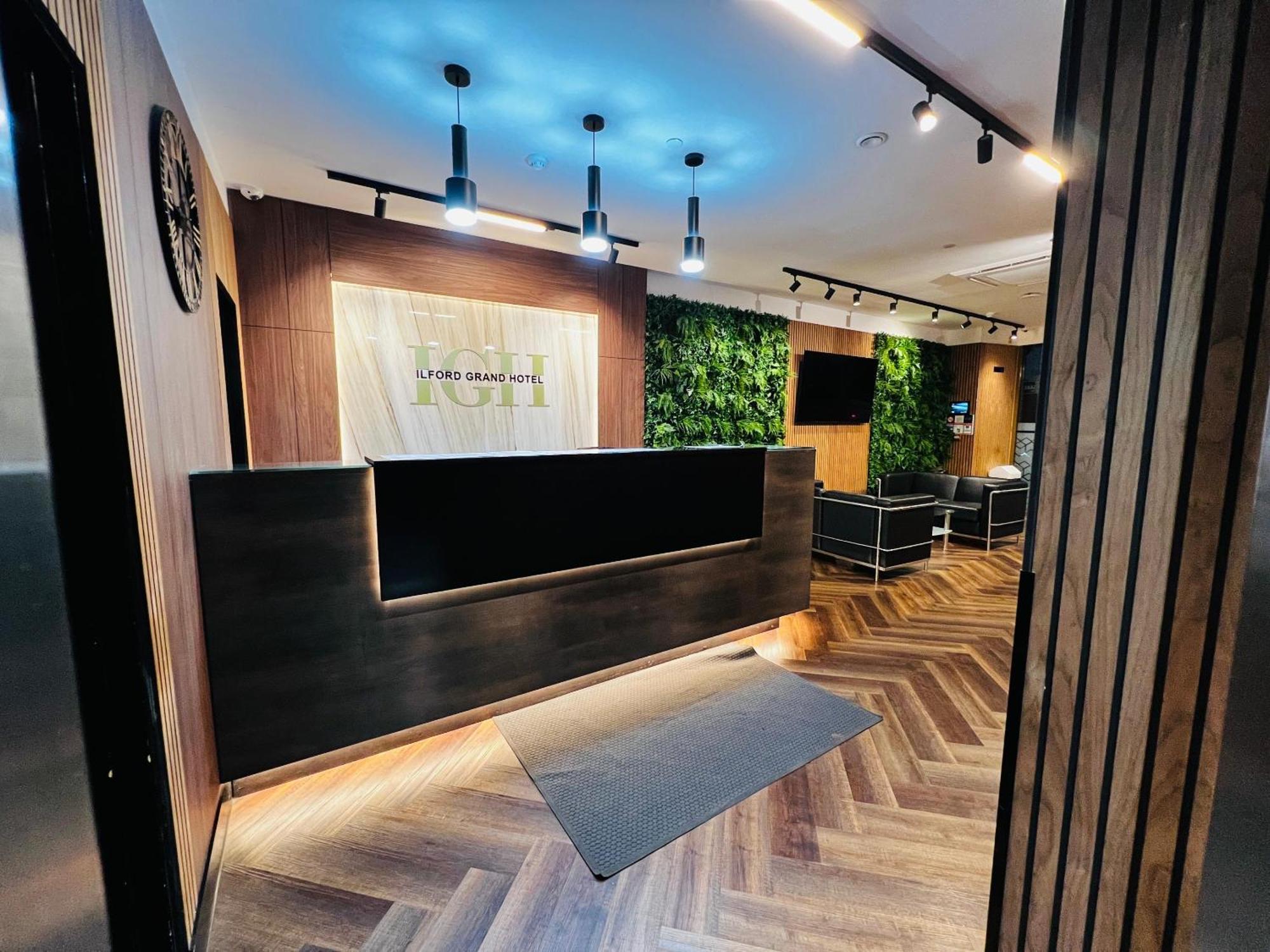 Ilford Grand Hotel מראה חיצוני תמונה