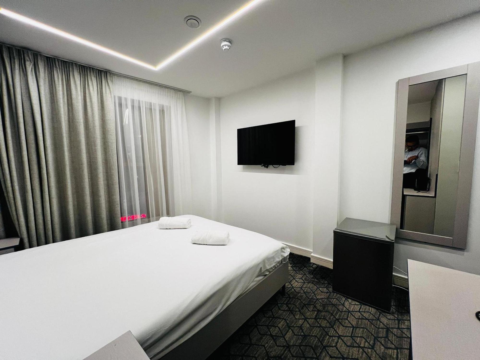 Ilford Grand Hotel חדר תמונה